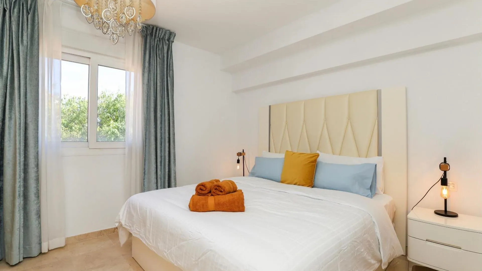 Royal Cabopino Townhouse Hotel Marbella 0*,